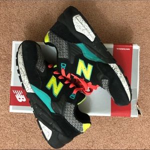 New balance women sneaker
